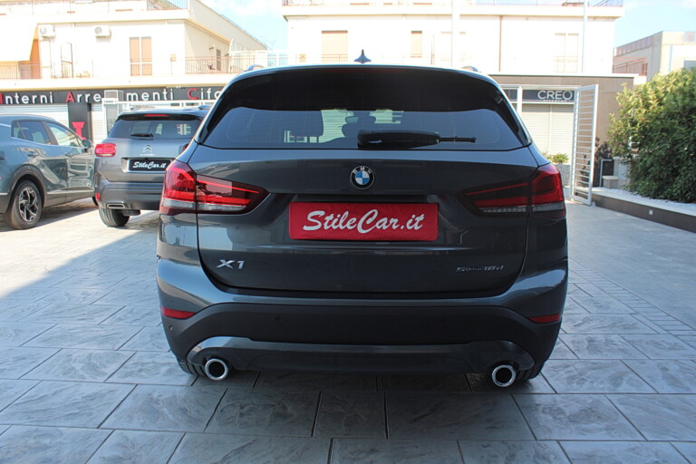 04 Stilecar It Bmw X1 Gk199rm