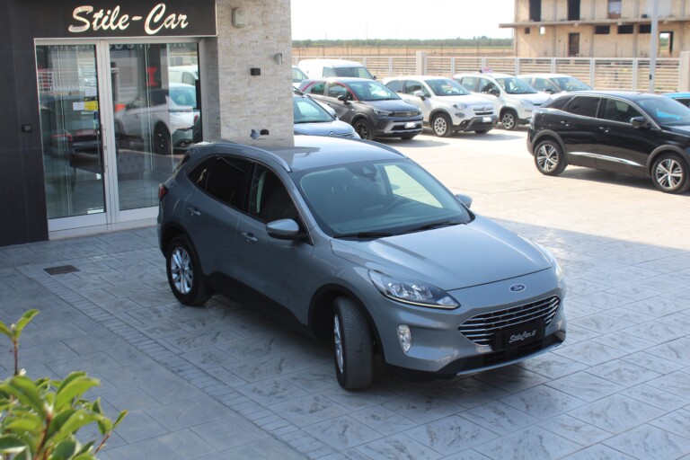 05 Stilecar It Ford Kuga Gg976ze