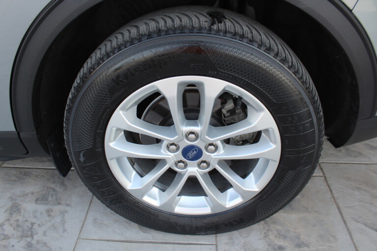 10 Stilecar It Ford Kuga Gg976ze