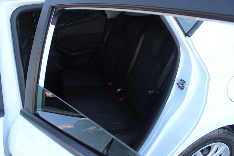 16 Stilecar It Ford Fiesta Gc348pj