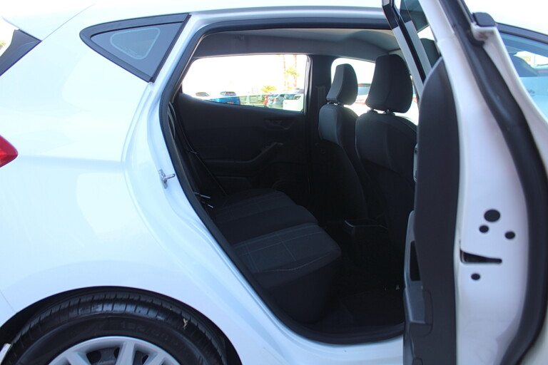 18 Stilecar It Ford Fiesta Gc348pj