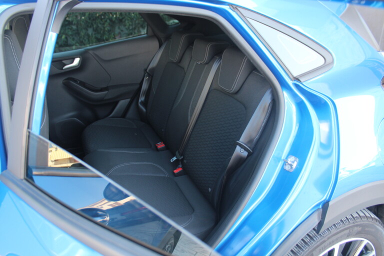 18 Stilecar It Ford Puma Gg586rg