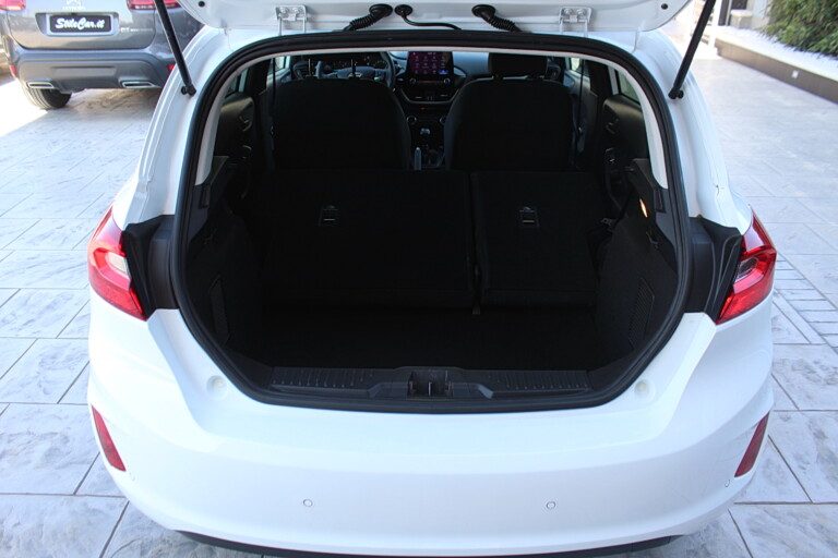 23 Stilecar It Ford Fiesta Gc348pj