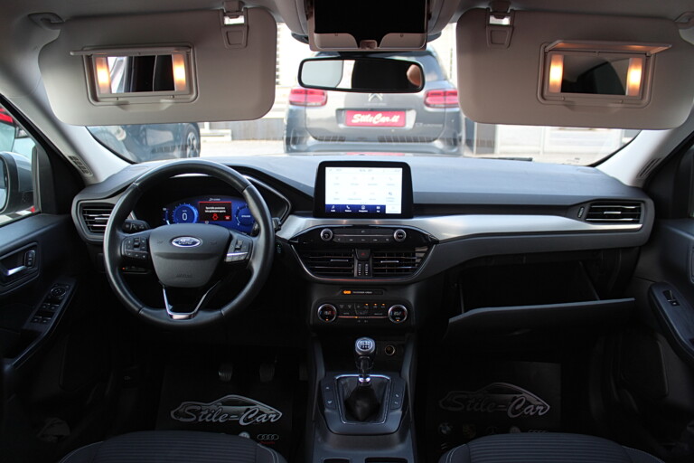 23 Stilecar It Ford Kuga Gg976ze