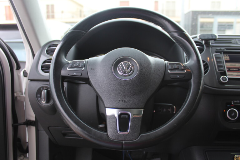 27 Stilecar It Vw Tiguan Em962md