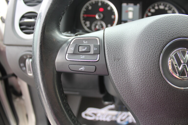 28 Stilecar It Vw Tiguan Em962md