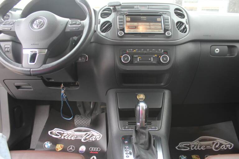31 Stilecar It Vw Tiguan Em962md