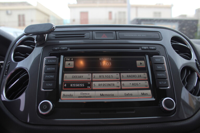 33 Stilecar It Vw Tiguan Em962md