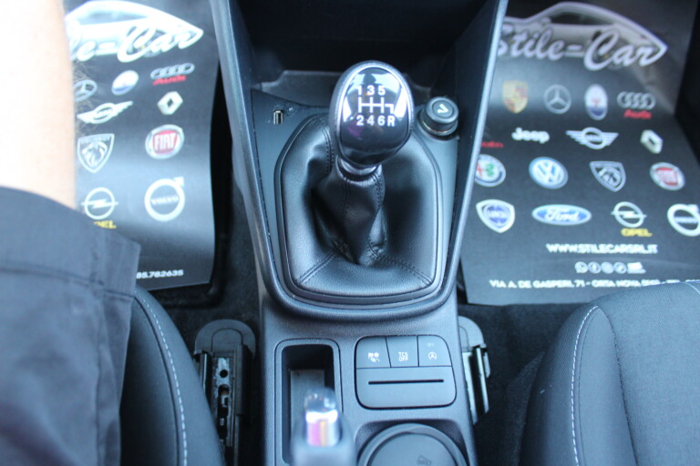 37 Stilecar It Ford Fiesta Gc348pj