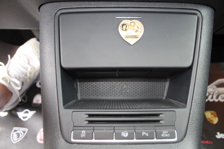 37 Stilecar It Vw Tiguan Em962md