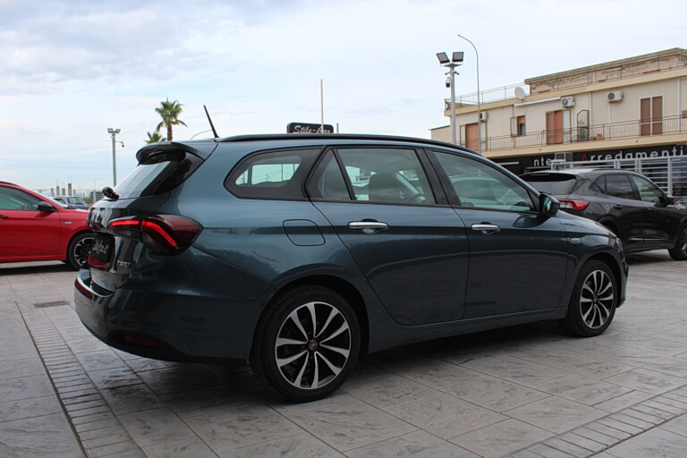 02 Stilecar It Fiat Tipo Gh819hx