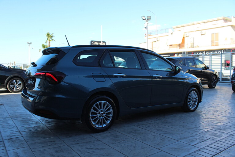 02 Stilecar It Fiat Tipo Gh819hx