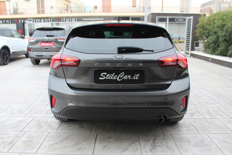 04 Stilecar It Ford Focus Gj457yg