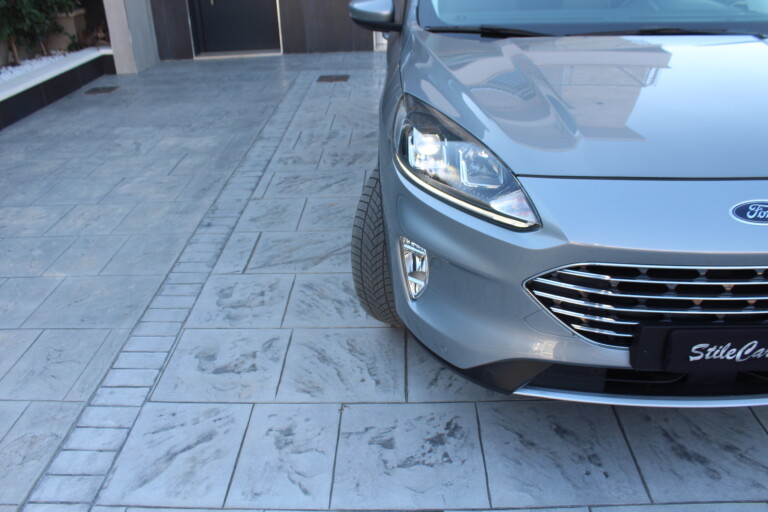 06 Stilecar It Ford Kuga Gf081cd