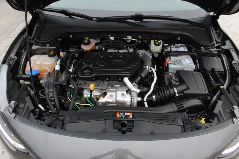 10 Stilecar It Ford Focus Gj457yg