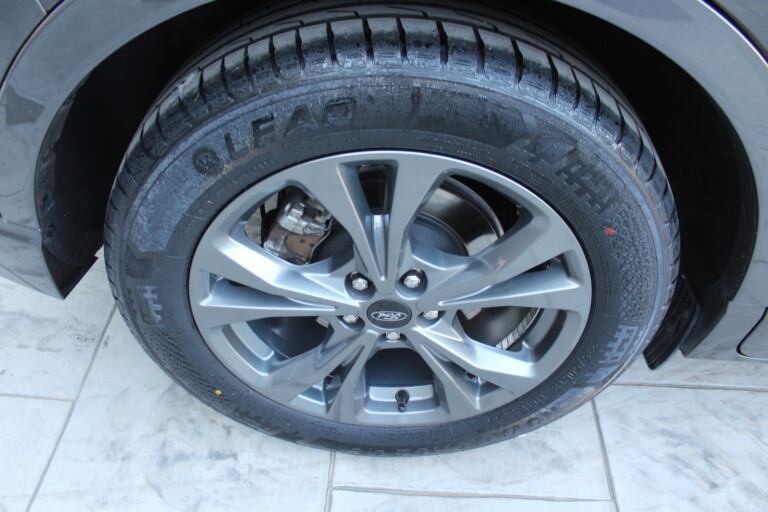 10 Stilecar It Ford Kuga Gf515rv