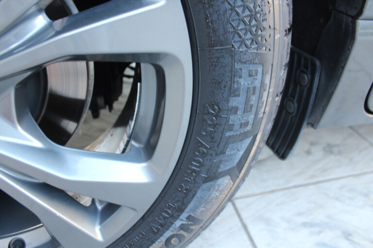 12 Stilecar It Ford Kuga Gf515rv