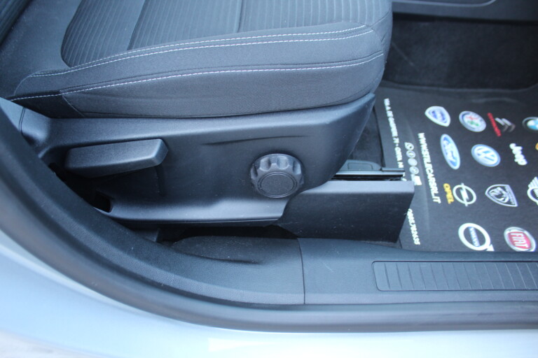 17 Stilecar It Ford Kuga Gf081cd