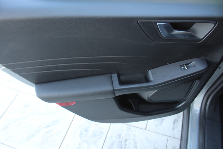 19 Stilecar It Ford Kuga Gf081cd