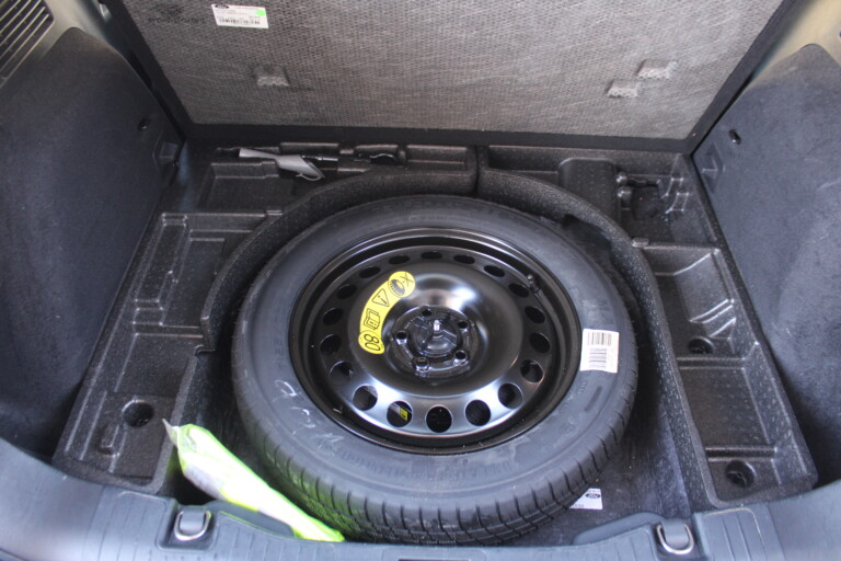 26 Stilecar It Ford Kuga Gf081cd