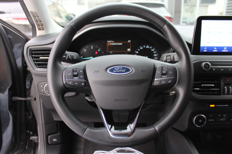 27 Stilecar It Ford Focus Gj457yg