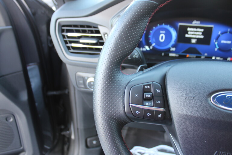 29 Stilecar It Ford Kuga Gf515rv