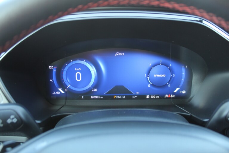 31 Stilecar It Ford Kuga Gf515rv
