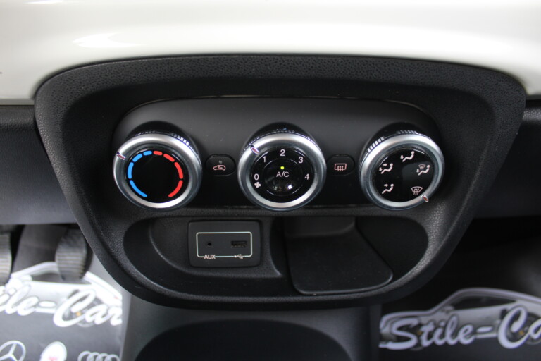 32 Stilecar It Fiat 500l Fg423zm