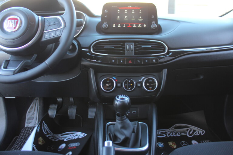 32 Stilecar It Fiat Tipo Gh819hx