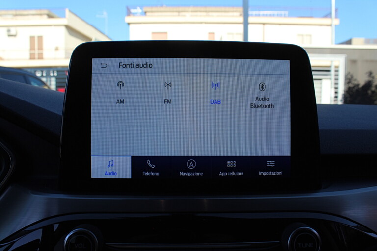 33 Stilecar It Ford Kuga Gf081cd