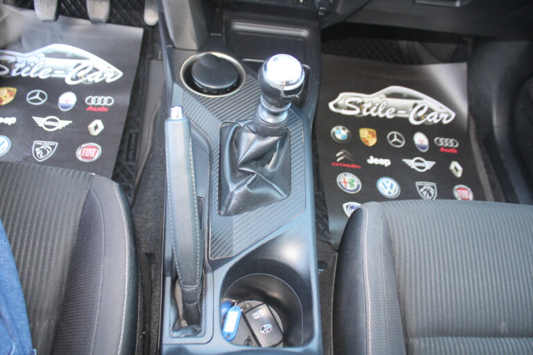 37 Stilecar It Toyota Rav4 Fa137xm