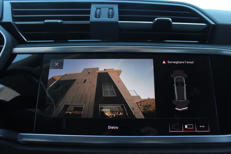 38 Stilecar It Audi Q3 Fz670sr