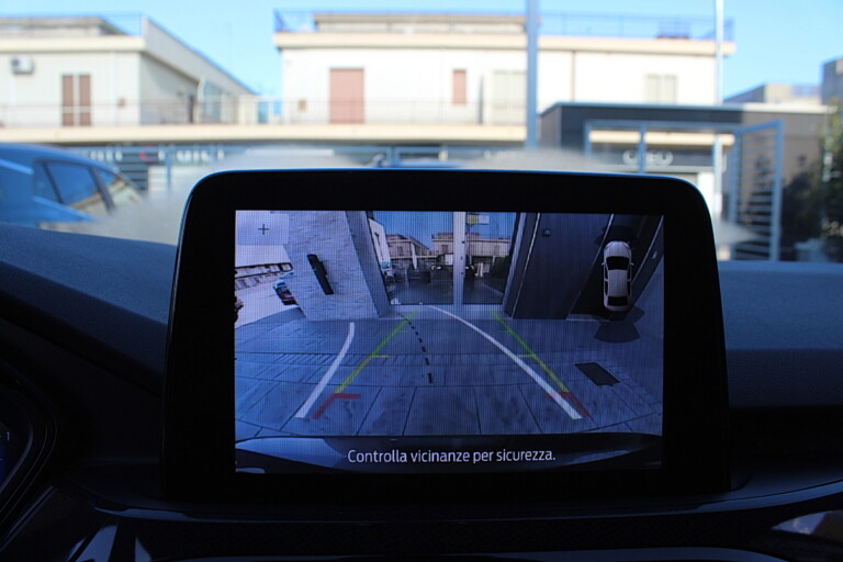 38 Stilecar It Ford Kuga Gf515rv