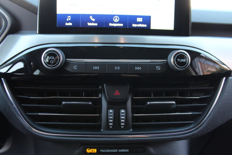 39 Stilecar It Ford Kuga Gf081cd