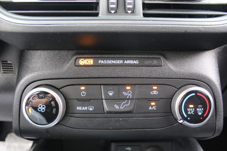 40 Stilecar It Ford Focus Gj457yg
