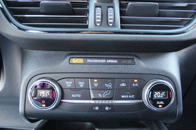 40 Stilecar It Ford Kuga Gf515rv