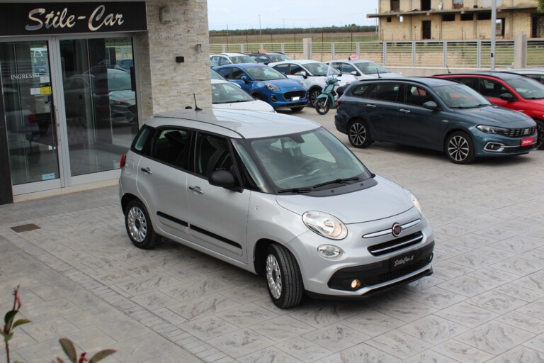 05 Stilecar It Fiat 500l Fz413sx