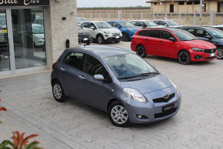 05 Stilecar It Toyota Yaris Eh339aw