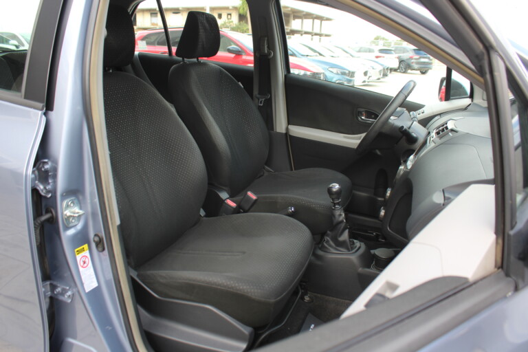 08 Stilecar It Toyota Yaris Eh339aw
