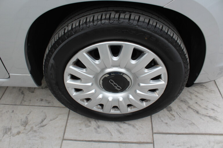 09 Stilecar It Fiat 500l Fz413sx