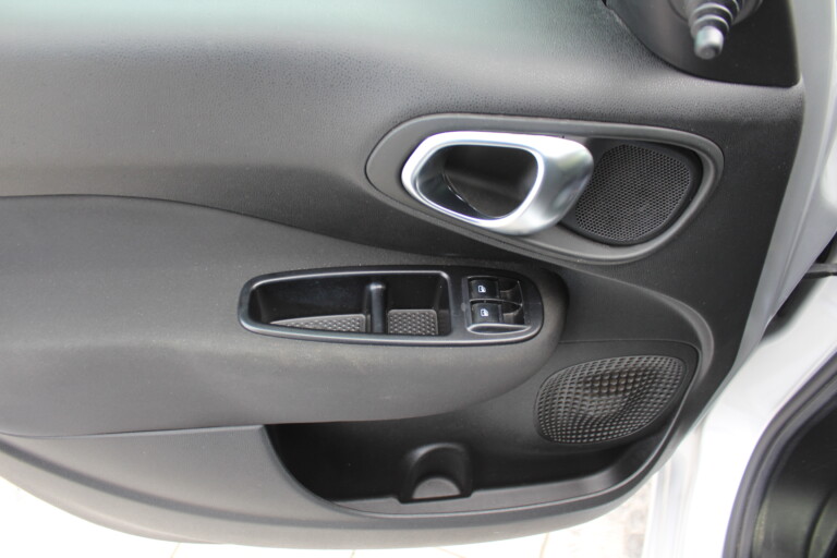 14 Stilecar It Fiat 500l Fz413sx