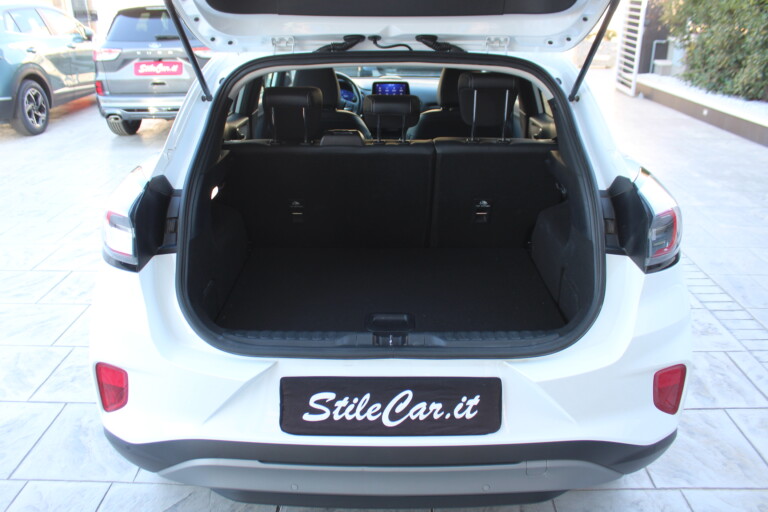 24 Stilecar It Ford Puma Gg683rv
