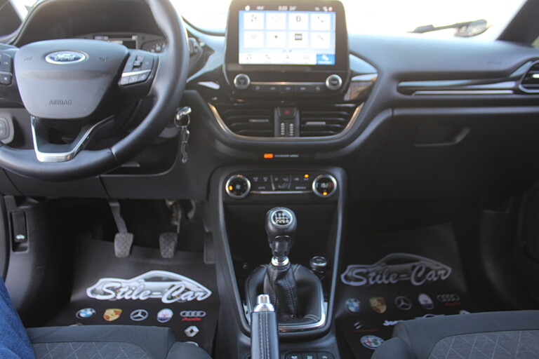 30 Stilecar It Ford Fiesta Fv642vm