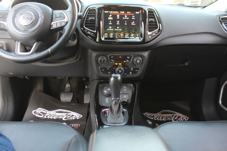 32 Stilecar It Jeep Compass Fw600el