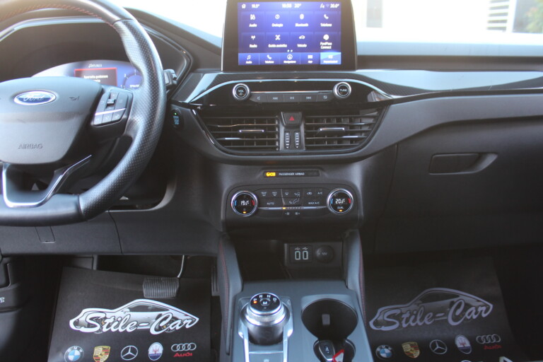 33 Stilecar It Ford Kuga Gf519sc