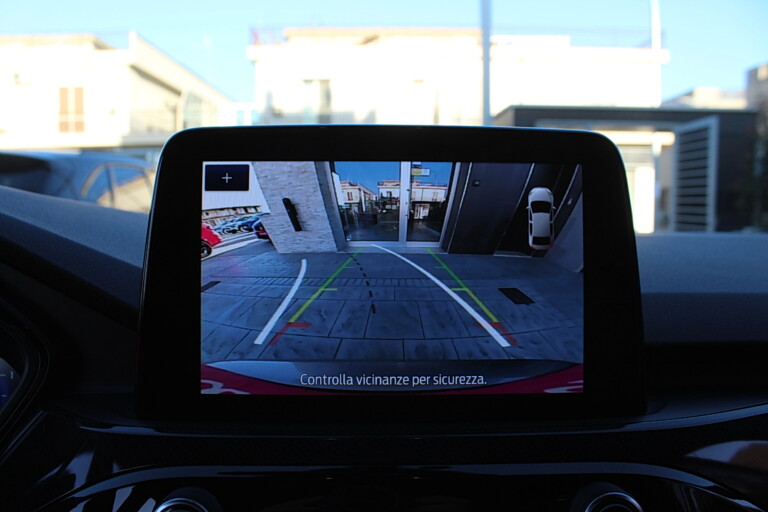37 Stilecar It Ford Kuga Gf519sc