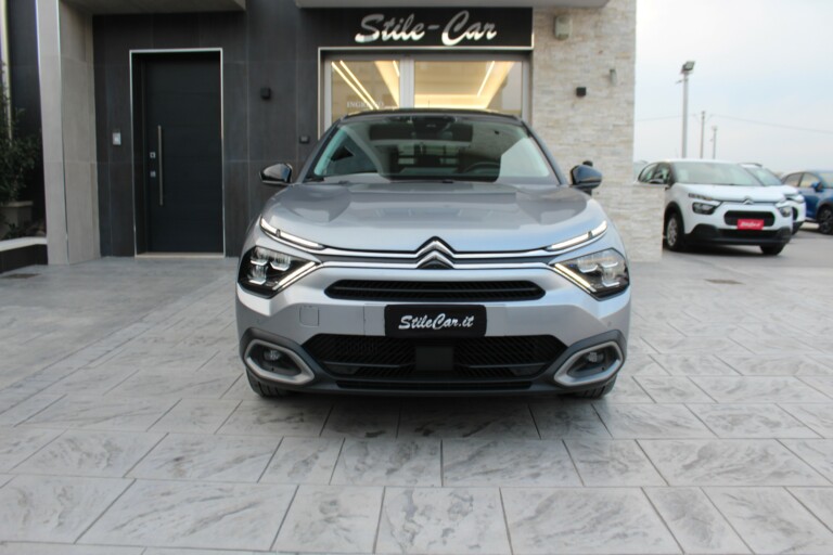 01 Stilecar It Citroen C4 Gk184zv 1