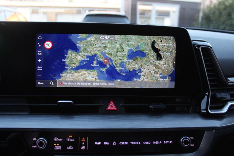 35 Stilecar It Kia Sportage Gk795fl