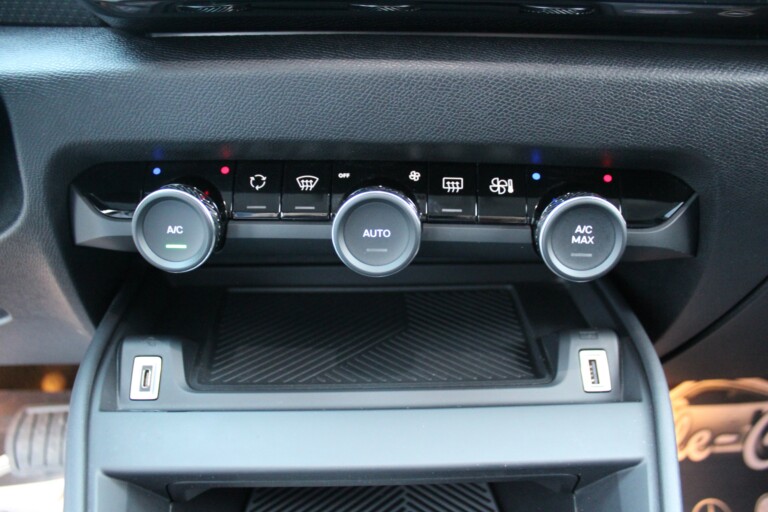 39 Stilecar It Citroen C4 Gl759hy