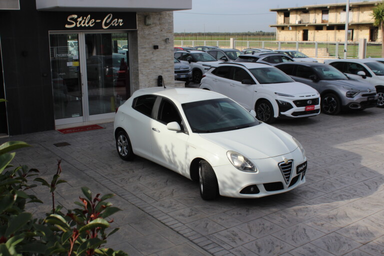 05 Stilecar It Ar Giulietta Ej250gm
